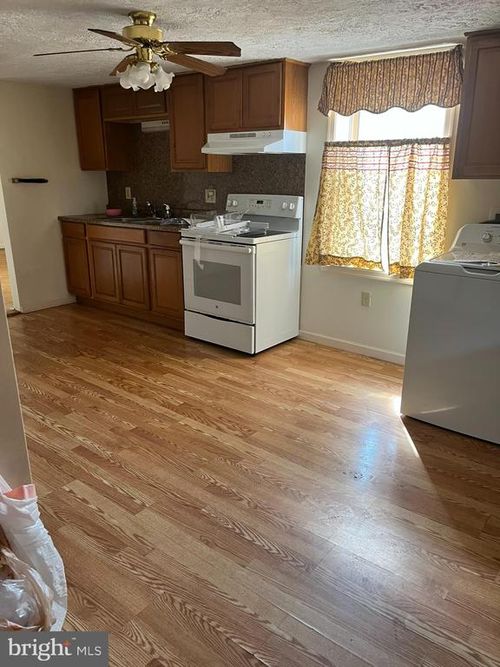 117 Valley St, MARYSVILLE, PA, 17053-1425 | Card Image