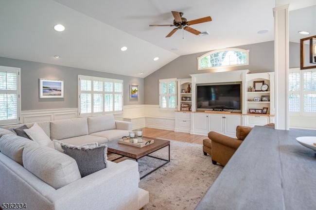 22 Hilltop Cir, House other with 4 bedrooms, 2 bathrooms and null parking in Mendham Twp NJ | Image 5