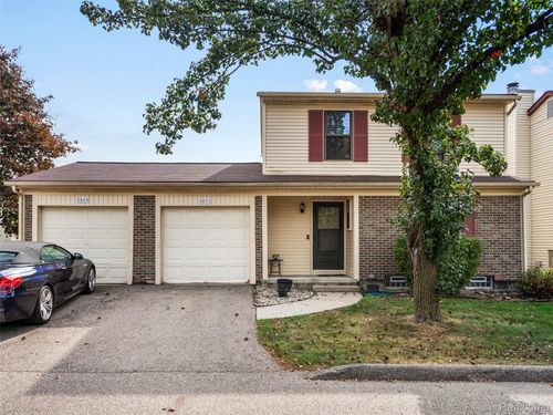 2844 Roundtree Dr, Troy, MI, 48083-2342 | Card Image