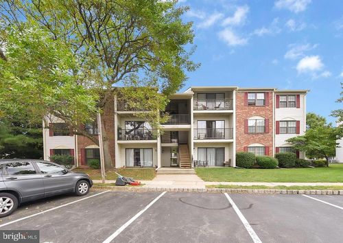 6 Kite Ct, LAWRENCEVILLE, NJ, 08648-2636 | Card Image