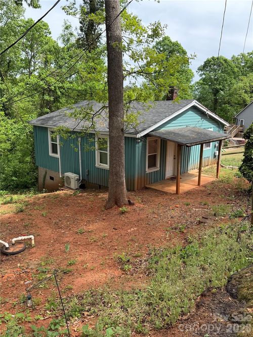 300/292 N Meridian Street, Rutherfordton, NC, 28139 | Card Image