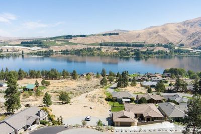 15330 Lakeview Street in Entiat WA with an amazing view of the Columbia River. | Image 1