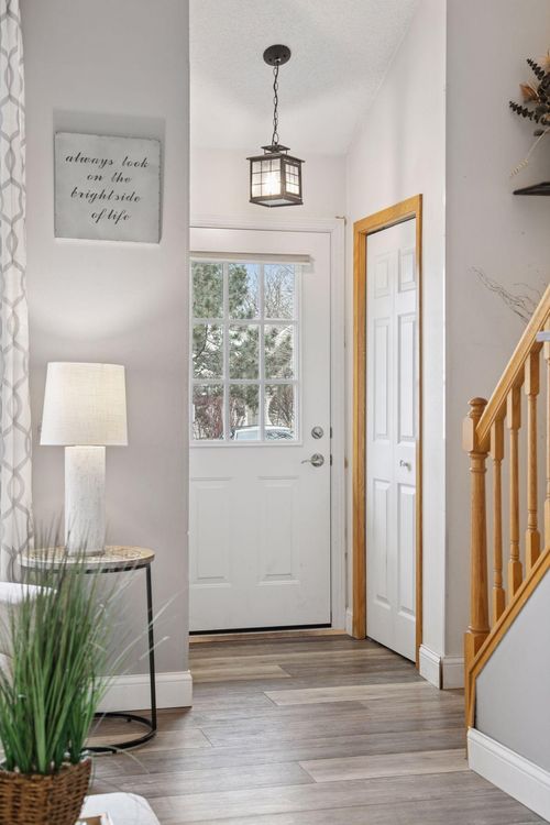 82-8770 Benson Way, Inver Grove Heights, MN, 55076-5155 | Card Image