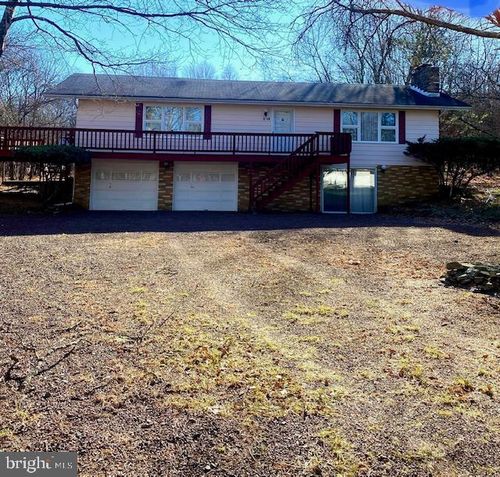 68 Lakeview Dr, Albrightsville, PA, 18210-3876 | Card Image