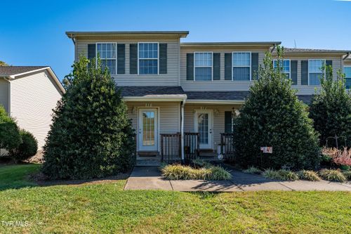 11-2305 S Greenwood Dr, Johnson City, TN, 37604-9021 | Card Image