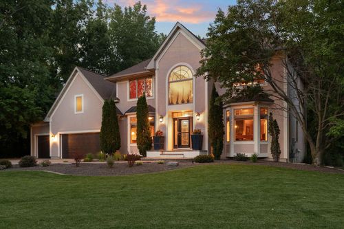 602 24th St Nw, Austin, MN, 55912-9554 | Card Image