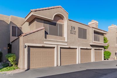 1100 - 5122 E Shea Boulevard, Townhouse with 2 bedrooms, 3 bathrooms and null parking in Scottsdale AZ | Image 3