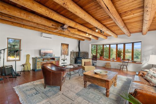 31 Calle Cantando, Santa Fe, NM, 87508-5924 | Card Image