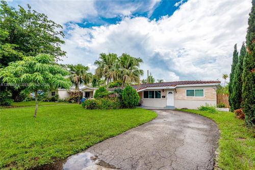 7300 Orleans St, Miramar, FL, 33023-3655 | Card Image