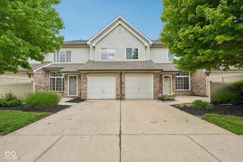 c-256 Strand Ln, Avon, IN, 46123-8824 | Card Image