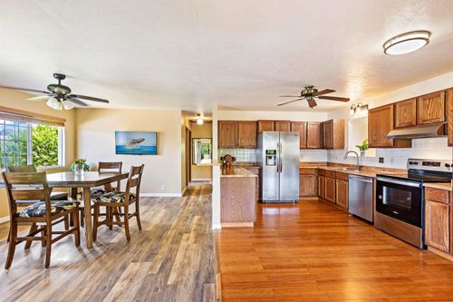 31 Pualu Loop, Lahaina, HI, 96761-9187 | Card Image