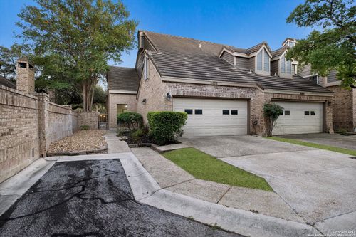 4402 Bending Oak St, San Antonio, TX, 78249-1847 | Card Image