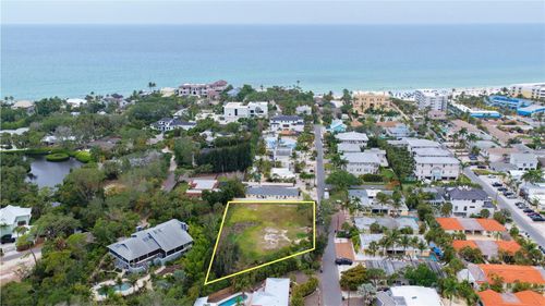 1122 Crescent St, SARASOTA, FL, 34242-2606 | Card Image