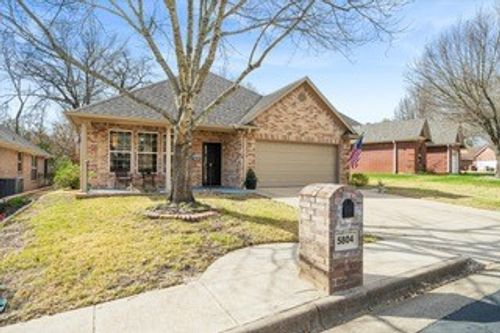 5804 Cross Creek Cir, Tyler, TX, 75703-0506 | Card Image