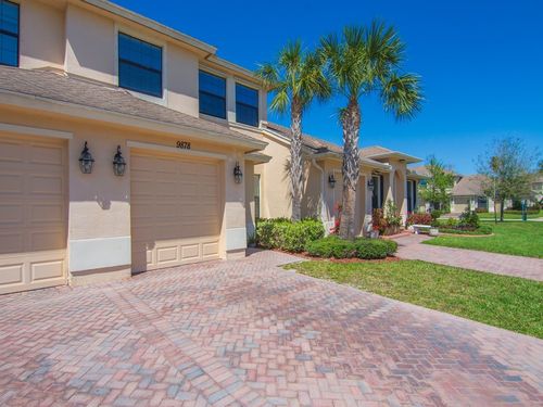 9878 E Villa Cir, Vero Beach, FL, 32966-3148 | Card Image