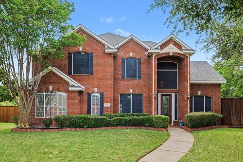 17704 River Chase Drive, Dallas, TX, 75287 | Card Image