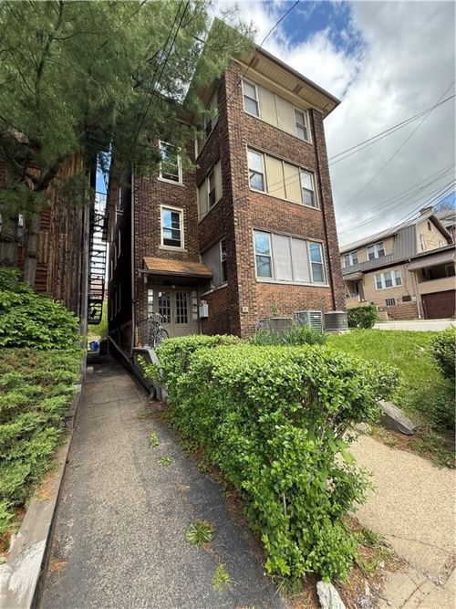17 Lenox Ave, Pittsburgh, PA, 15221-4359 | Card Image