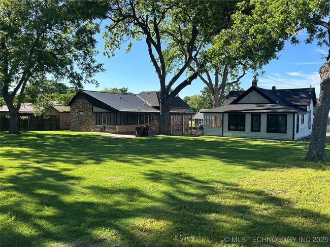 216 Belt St, House other with 3 bedrooms, 2 bathrooms and null parking in Eufaula OK | Image 32