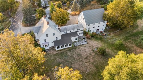 32 Maple St, Andover, NH, 03216-3903 | Card Image