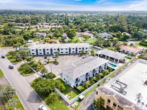 15450-15450 Nw 2nd Ave, Miami, FL, 33169 | Card Image