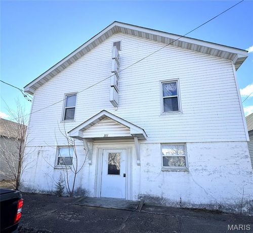 311 3rd St, Vienna, MO, 65582-7163 | Card Image