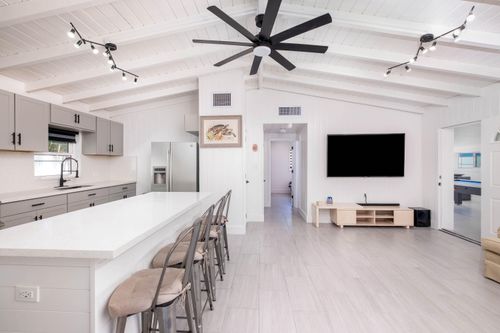 147 Plantation Ave, Tavernier, FL, 33070-2232 | Card Image