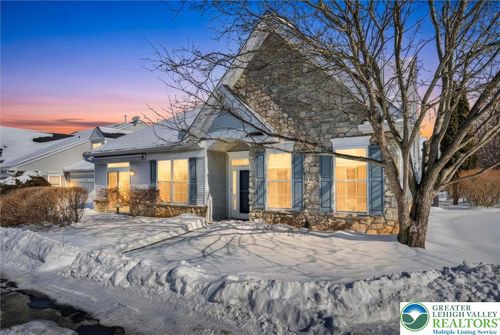 1881 Jeanine Way, Hellertown, PA, 18055-3404 | Card Image