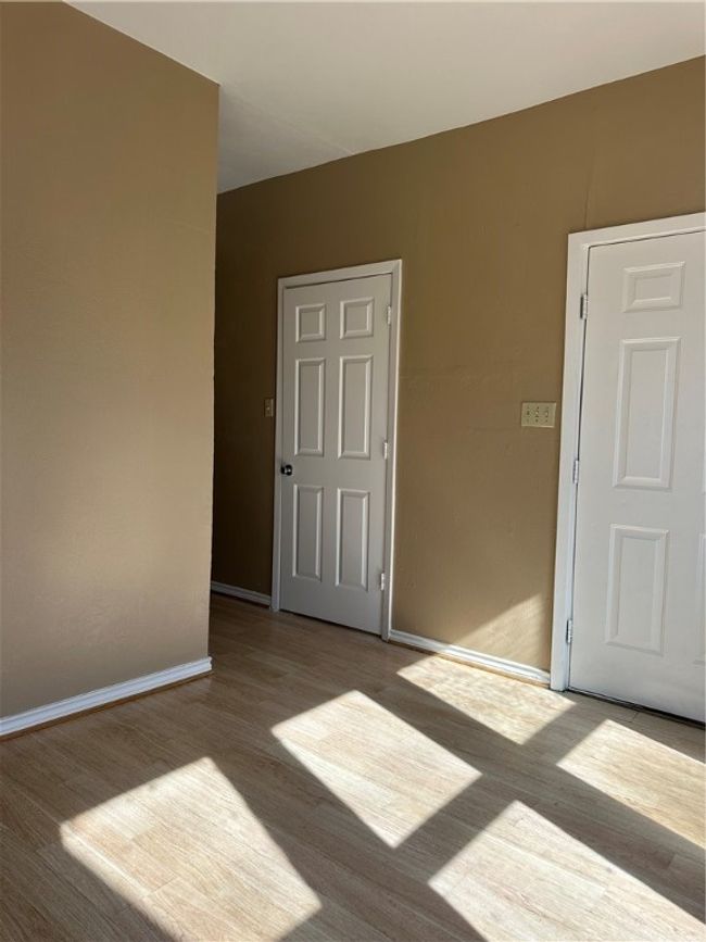 A - 616 Hall St, House attached with 4 bedrooms, 2 bathrooms and null parking in Sinton TX | Image 26
