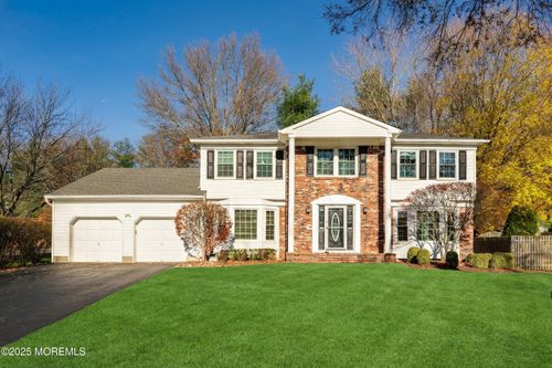 1 Kate Ct, Marlboro, NJ, 07746-1884 | Card Image