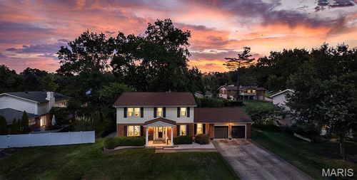 432 Glan Tai Dr, Manchester, MO, 63011-4068 | Card Image