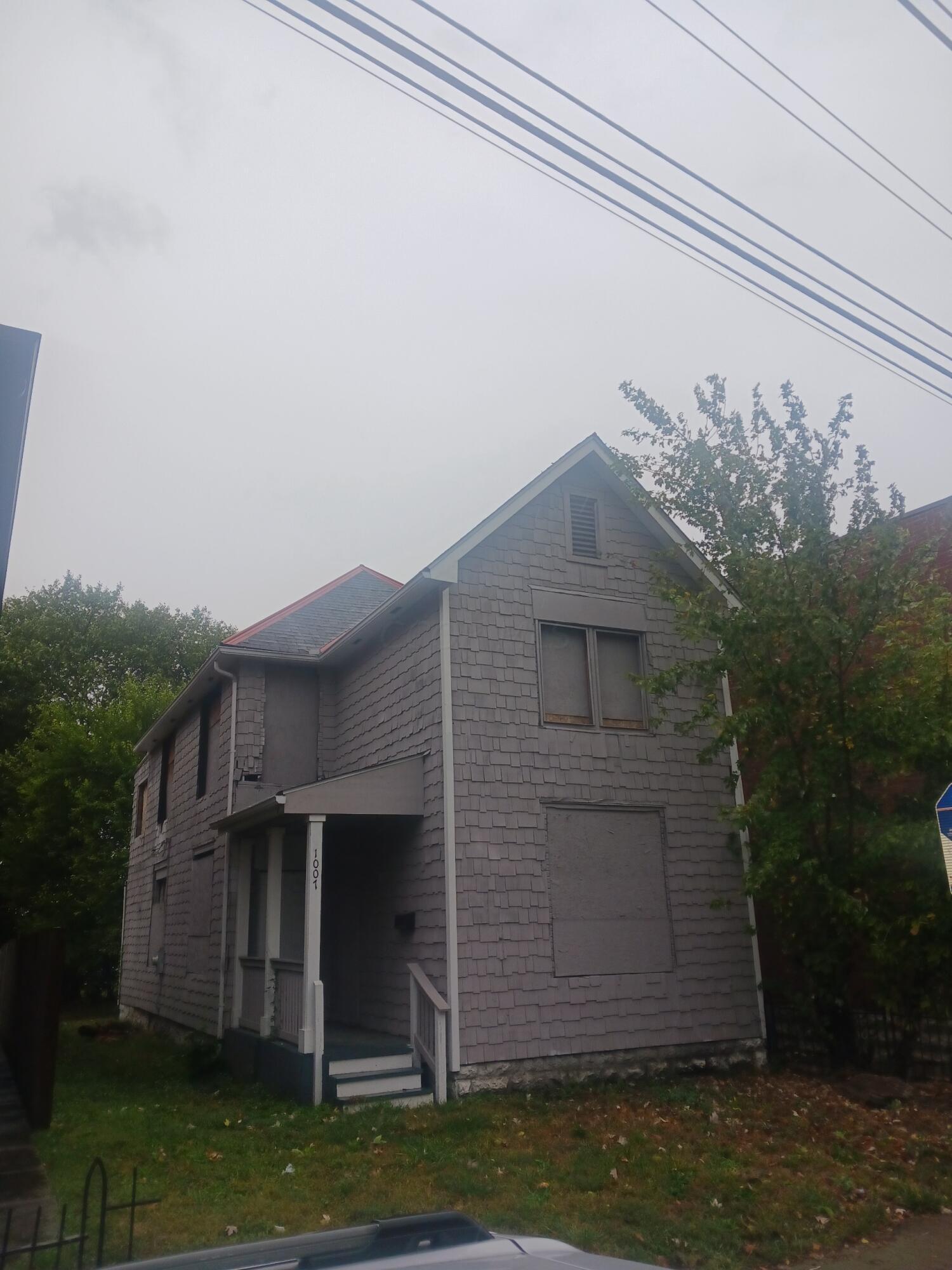 Summit St, Columbus, OH 43201