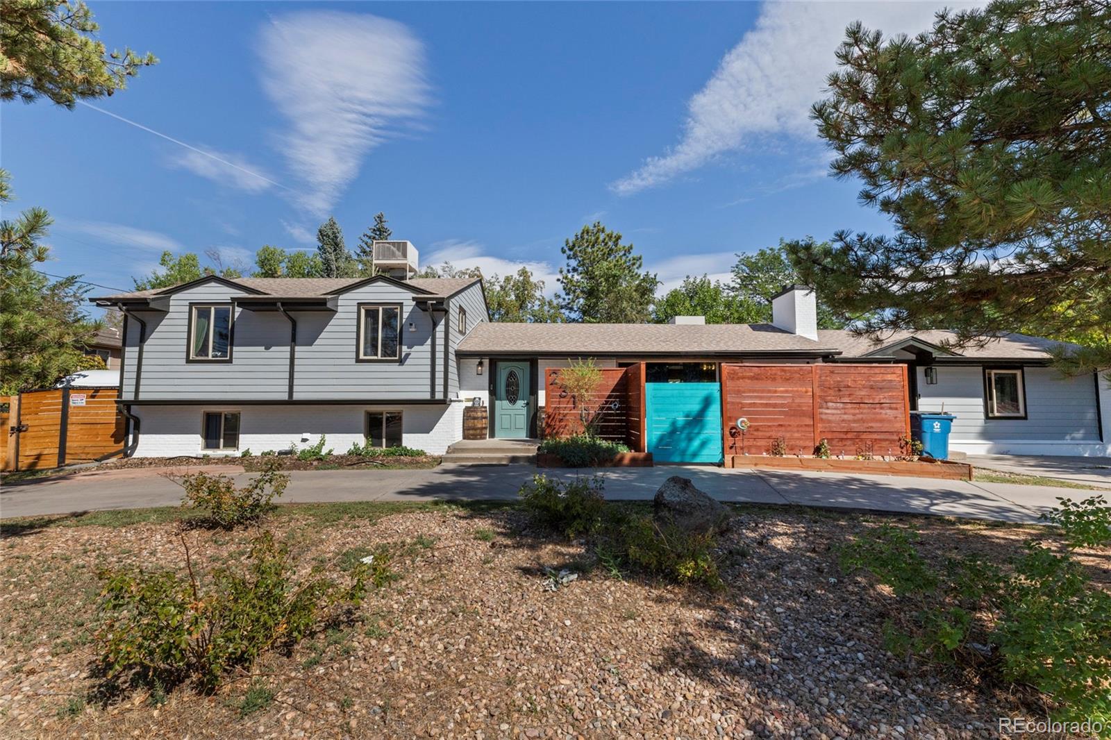 2310 S Holly Street, For Sale in Denver Zoocasa