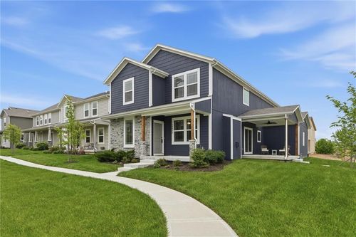 16872 W 164th Ter, Olathe, KS, 66062-7851 | Card Image