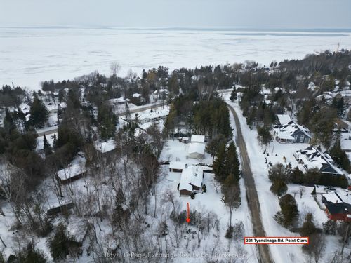 321 Tyendinaga Rd, Kincardine, ON, N2Z2X3 | Card Image