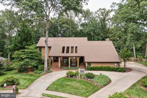 9601 Gladstone St, MANASSAS, VA, 20110-4337 | Card Image