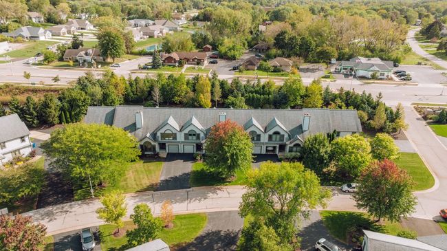 S75W17553 Harbor Circle, Condo with 2 bedrooms, 2 bathrooms and null parking in Muskego WI | Image 47