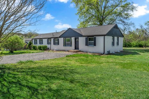 403 Kemper Dr N, Madison, TN, 37115-3413 | Card Image