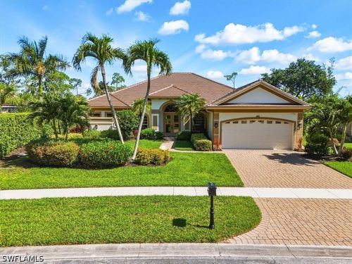 7984 Tiger Lily Dr, NAPLES, FL, 34113-2633 | Card Image