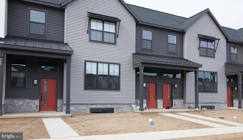 313 Estate Dr, MECHANICSBURG, PA, 17055-4532 | Card Image