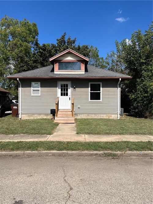 525 Ohio St, Fairborn, OH, 45324-4514 | Card Image