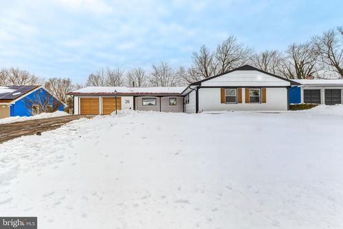 28 Country Club Road, WILLINGBORO, NJ, 08046 | Card Image