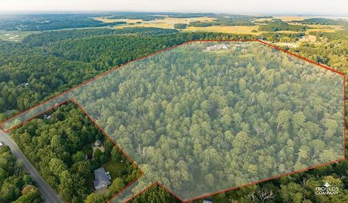 285 Central St, Rowley, MA, 01969-1311 | Card Image