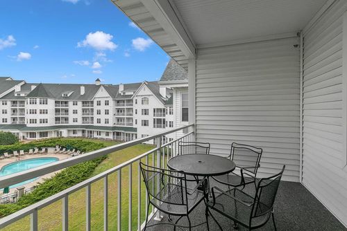 386-101 Osthoff Avenue, Elkhart Lake, WI, 53020 | Card Image