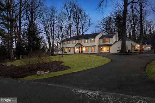 1786 Brooke Dr, NEW HOPE, PA, 18938-9432 | Card Image
