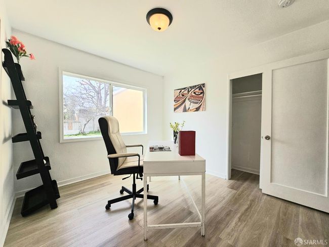 21235 Kahlert St, House other with 3 bedrooms, 2 bathrooms and 1 parking in Castro Valley CA | Image 25