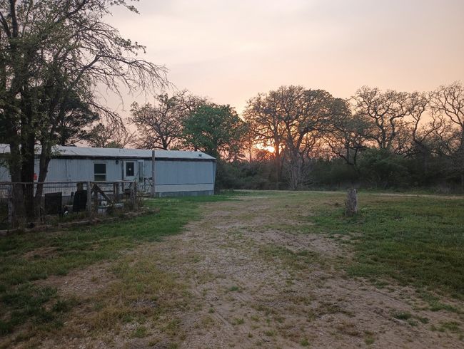 152 Palamino Ct, House other with 2 bedrooms, 2 bathrooms and 5 parking in Paige TX | Image 36