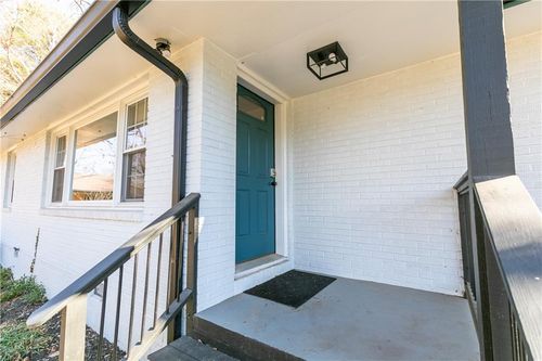 2105 Fellowship Rd, Tucker, GA, 30084-4608 | Card Image