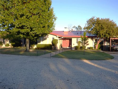 1010 W Moss St, Eastland, TX, 76448-1600 | Card Image