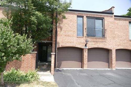 19W270 Governors Trl, Oak Brook, IL, 60523-1030 | Card Image