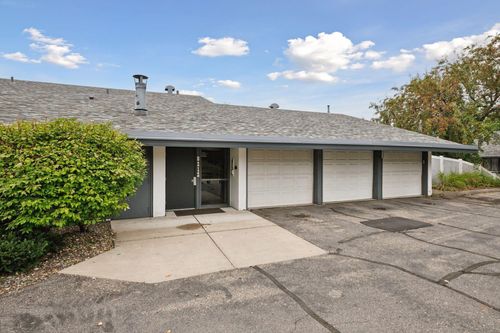 apt-d-8212 Fremont Ave S, Bloomington, MN, 55420-2181 | Card Image